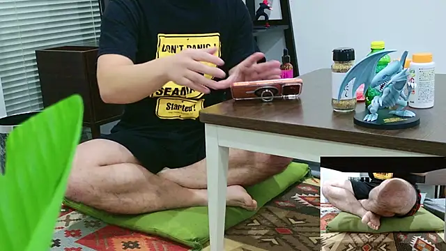 YARASERO-kun online show from 11/06/25, 08:07