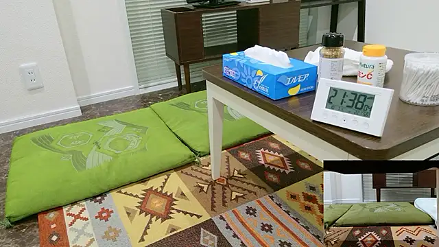 Snapshot of YARASERO-kun chatting on 10/07/25, 12:39 YARASERO-kun online show from 10/07/25, 12:39