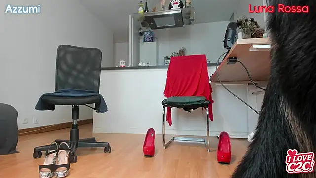 LunaRossaCam online show from 05/19/26, 07:32