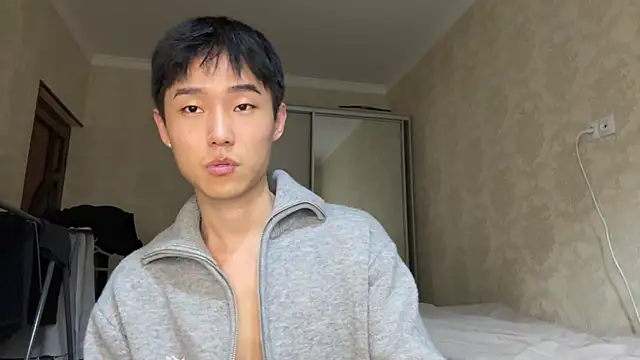 Brian Stars online show from 05/11/26, 04:04