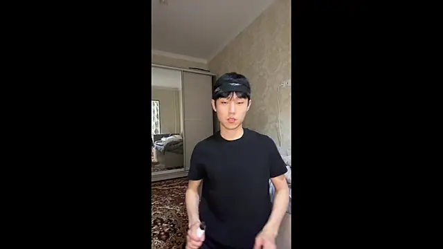Snapshot of Brian_Stars chatting on 07/18/26, 11:02 Brian Stars online show from 07/18/26, 11:02