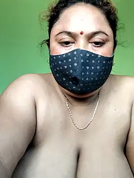 Snapshot of rani130 chatting on 10/21/25, 01:05 rani130 online show from 10/21/25, 01:05