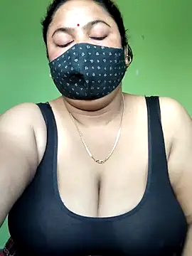 Snapshot of rani130 chatting on 11/16/25, 01:21 rani130 online show from 11/16/25, 01:21