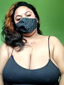 Snapshot of rani130 chatting on 01/07/26, 01:54 rani130 online show from 01/07/26, 01:54