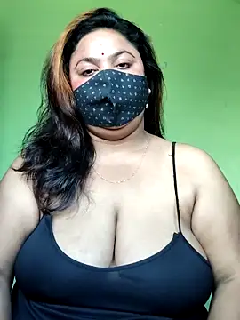 Snapshot of rani130 chatting on 02/07/26, 01:57 rani130 online show from 02/07/26, 01:57