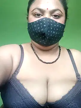 Snapshot of rani130 chatting on 12/21/25, 01:30 rani130 online show from 12/21/25, 01:30