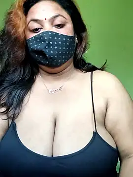 Snapshot of rani130 chatting on 01/12/26, 01:45 rani130 online show from 01/12/26, 01:45