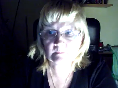 Snapshot of Violet5364 chatting on 02/22/25, 06:30 Violet5364 online show from 02/22/25, 06:30