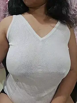 Jassi Does online show from 11/16/25, 01:49