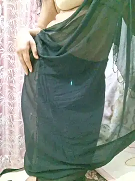 Jassi Does online show from 06/25/26, 08:58