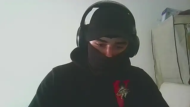 Snapshot of ESCOMOFUC chatting on 03/27/26, 04:19 ESCOMOFUC online show from 03/27/26, 04:19