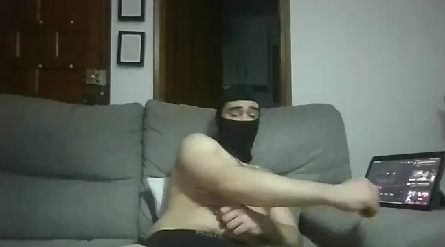 Snapshot of ESCOMOFUC chatting on 02/27/25, 03:08 ESCOMOFUC online show from 02/27/25, 03:08