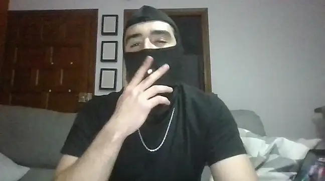 Snapshot of ESCOMOFUC chatting on 03/02/25, 05:20 ESCOMOFUC online show from 03/02/25, 05:20
