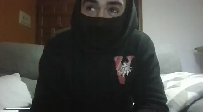 Snapshot of ESCOMOFUC chatting on 02/21/25, 05:31 ESCOMOFUC online show from 02/21/25, 05:31