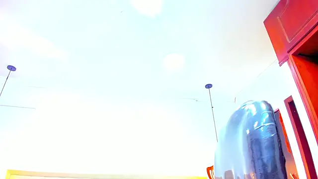 emma purple  online show from 10/29/25, 05:12