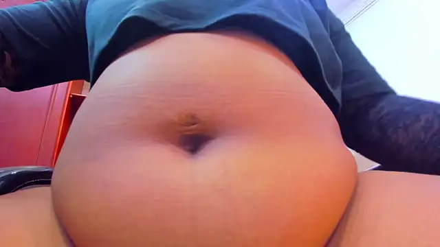 emma purple  online show from 12/17/25, 05:07