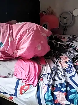 emma purple  online show from 03/26/26, 07:23