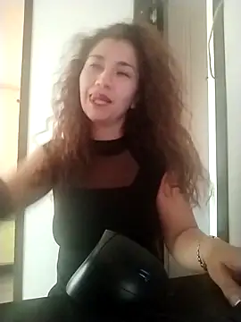 Snapshot of Cielo_carpentier69 chatting on 09/19/25, 03:16 Cielo carpentier69 online show from 09/19/25, 03:16