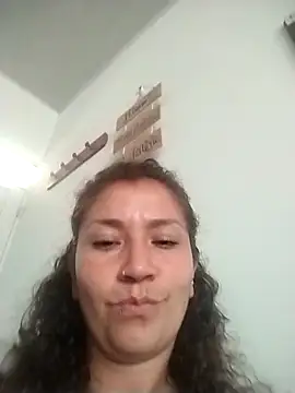 Snapshot of Cielo_carpentier69 chatting on 04/16/26, 09:39 Cielo carpentier69 online show from 04/16/26, 09:39