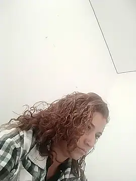 Snapshot of Cielo_carpentier69 chatting on 03/26/26, 05:00 Cielo carpentier69 online show from 03/26/26, 05:00