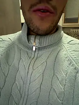 yaxxx03 online show from 11/07/25, 04:22