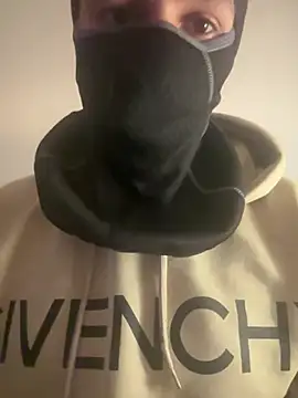 yaxxx03 online show from 02/15/25, 07:39