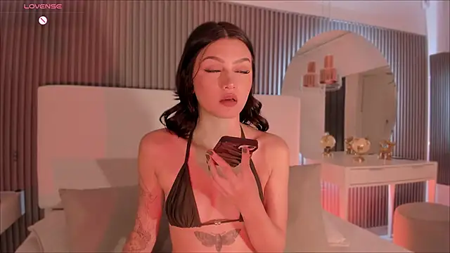 Giselle royy online show from 10/06/25, 08:09