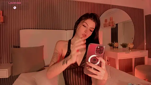 Giselle royy online show from 11/05/25, 05:05