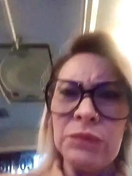 CandieGilson   online show from 09/12/25, 10:48