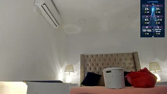 CandieGilson   online show from 12/22/25, 12:05