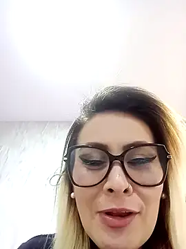 CandieGilson   online show from 10/10/25, 11:55