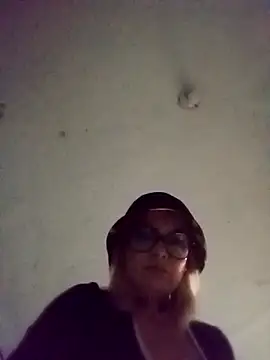 CandieGilson   online show from 04/10/26, 10:11