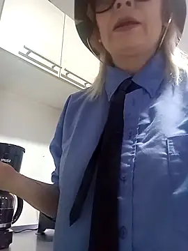 CandieGilson   online show from 02/05/26, 11:28