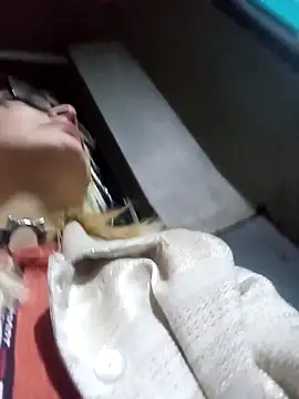 CandieGilson   online show from 02/06/26, 11:28