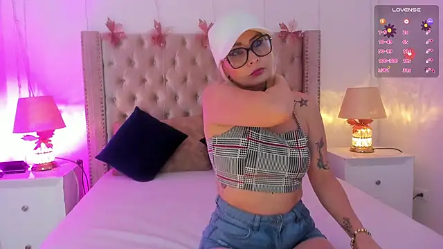 CandieGilson   online show from 02/22/26, 12:40