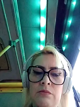 CandieGilson   online show from 03/06/26, 11:27