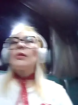 CandieGilson   online show from 02/14/26, 11:21