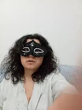 Dora06 online show from 11/30/25, 12:00