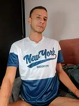 Snapshot of Jehan_Soto chatting on 09/30/25, 07:31 Jehan Soto online show from 09/30/25, 07:31