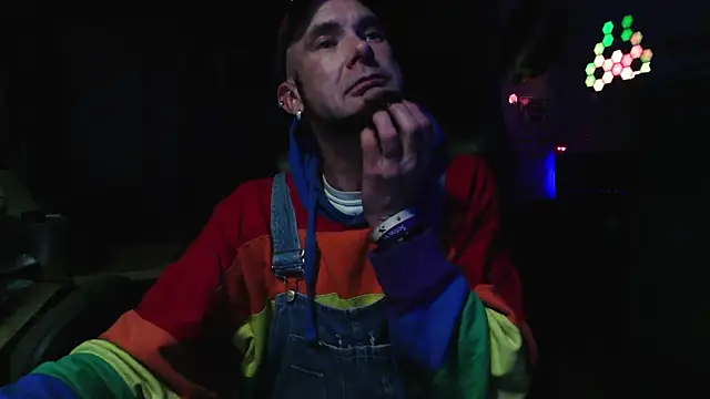 TommyDoggg online show from 02/11/25, 08:37