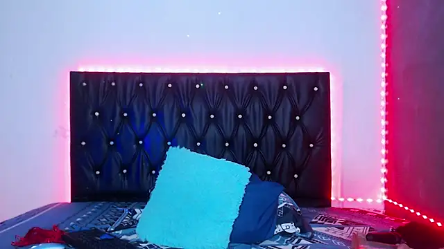 kaisalov  online show from 11/30/25, 03:57