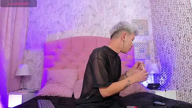 Ianwayne online show from 02/28/25, 06:41