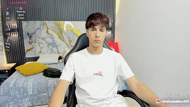 Estiv18  online show from 03/09/26, 02:20