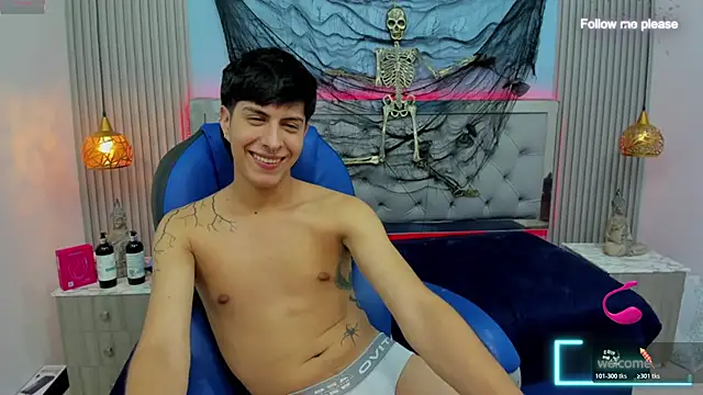 Estiv18  online show from 10/30/25, 06:34