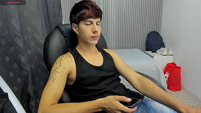 Estiv18  online show from 03/11/26, 08:58