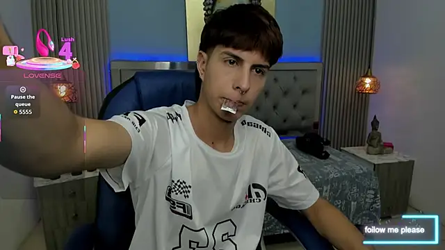 Estiv18  online show from 12/02/25, 06:37