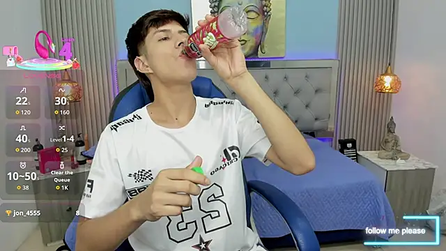 Estiv18  online show from 12/05/25, 03:32