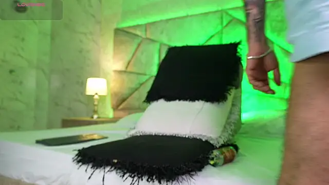 DickGriffith  online show from 04/10/26, 10:33