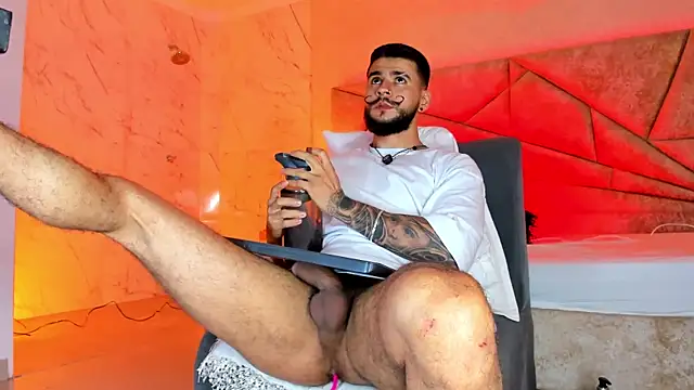 Snapshot of DickGriffith_ chatting on 01/13/26, 01:26 DickGriffith online show from 01/13/26, 01:26