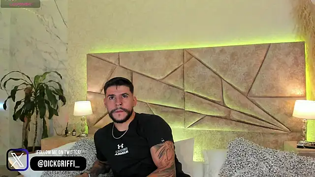 Snapshot of DickGriffith_ chatting on 03/22/25, 09:24 DickGriffith online show from 03/22/25, 09:24